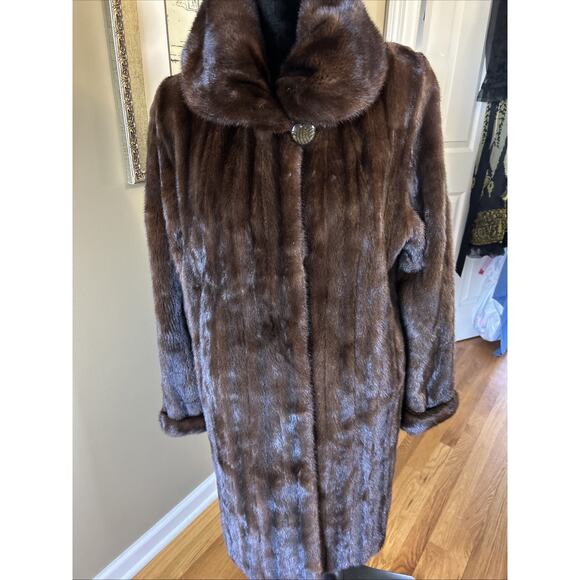 Mink Fur Coat Size L/XL dark brown cuffs ,wide collar print lining euc SEE MEASU - Picture 1 of 16